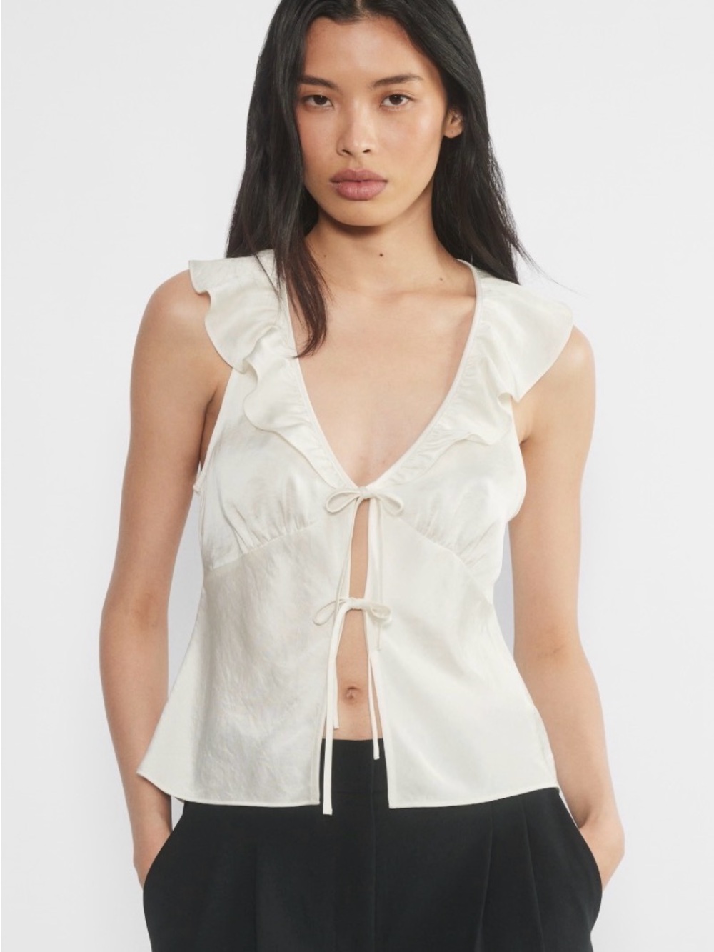 Aritzia | Wilfred Tonka Satin Blouse in Light Birch - Size S